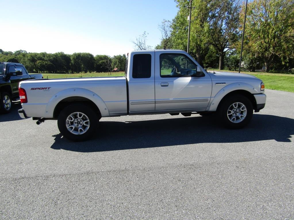 Used 2010 Ford Ranger 4x4 SuperCab image 3