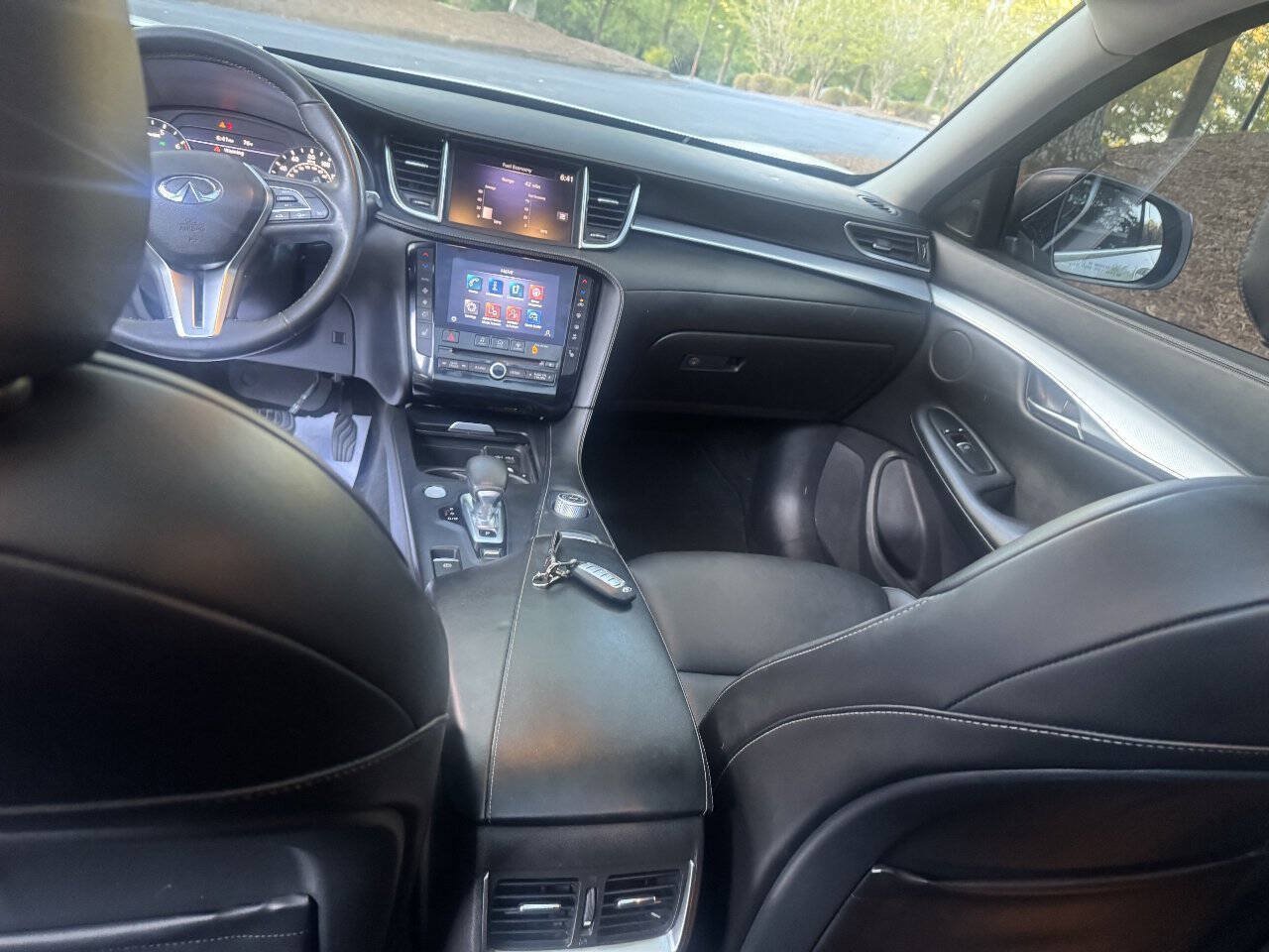 Used 2020 INFINITI QX50 Luxe AWD/4WD image 24