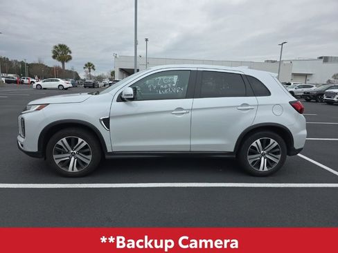 Used 2024 Mitsubishi Outlander Sport SE image 4