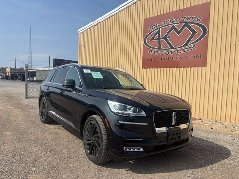 Used 2021 Lincoln Aviator Reserve w/ Equipment Group 210A image 2