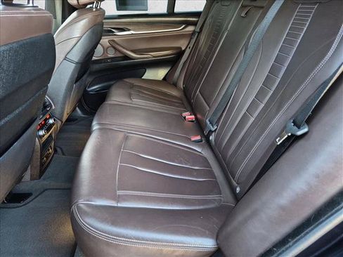 Used 2018 BMW X5 sDrive35i RWD image 19