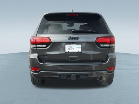 Used 2020 Jeep Grand Cherokee Altitude image 7