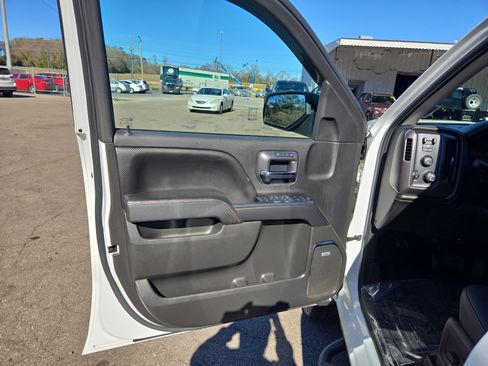 Used 2016 GMC Sierra 1500 SLT w/ All Terrain X Package image 11