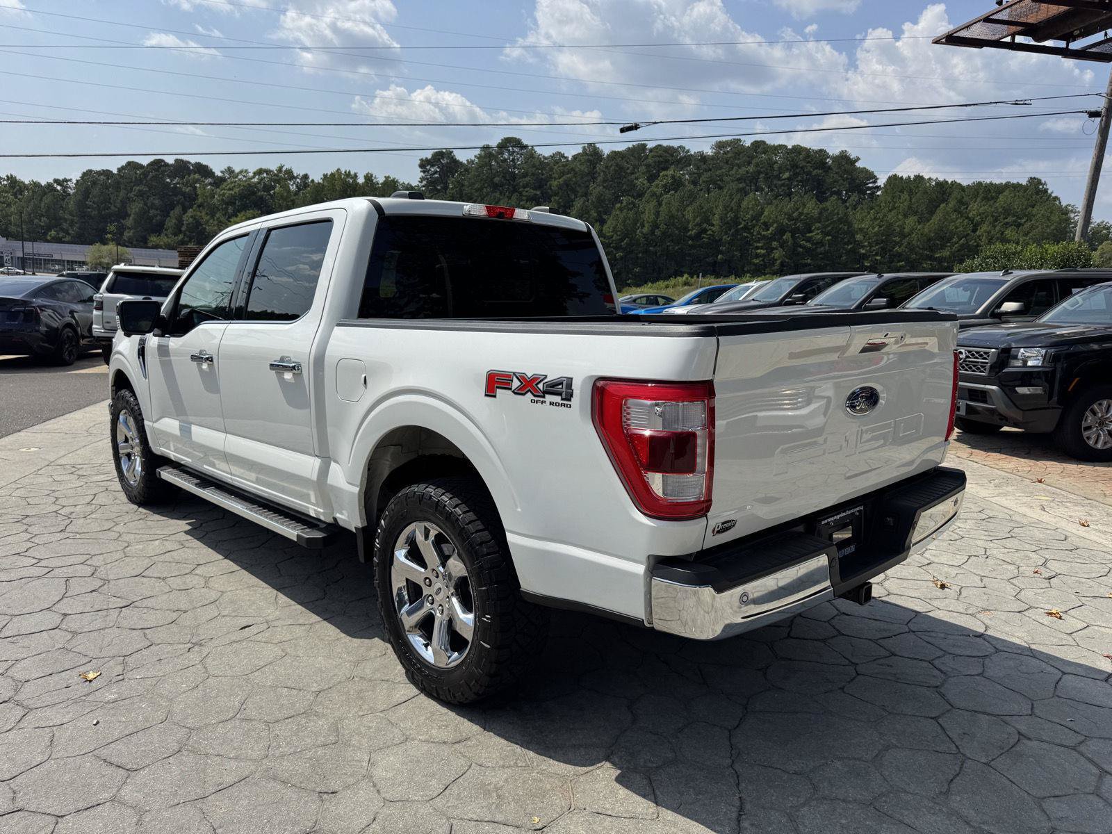Used 2022 Ford F150 Lariat AWD/4WD image 11
