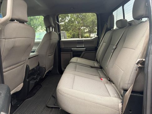 Used 2015 Ford F150 XLT w/ Equipment Group 302A Luxury AWD/4WD image 19