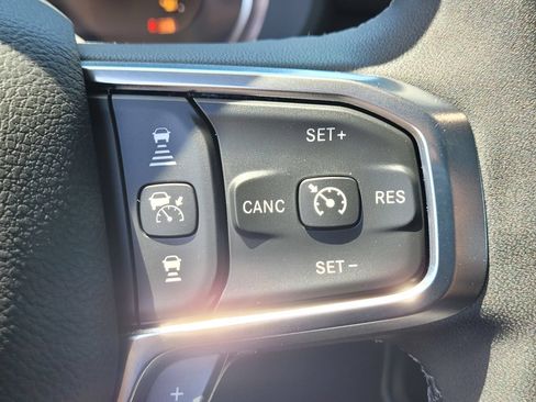 New 2026 RAM 2500 Laramie AWD/4WD image 22