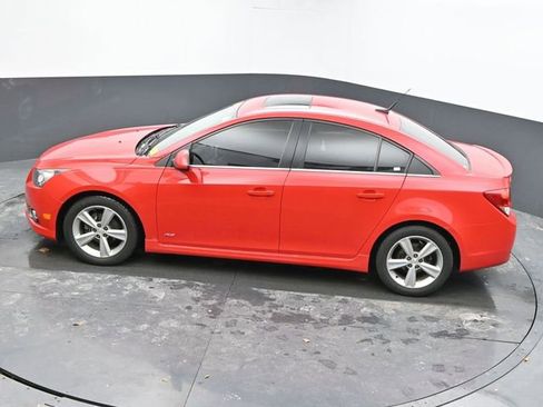 Used 2014 Chevrolet Cruze LT w/ RS Package image 38