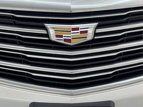 Used 2017 Cadillac XT5 Premium Luxury FWD image 34