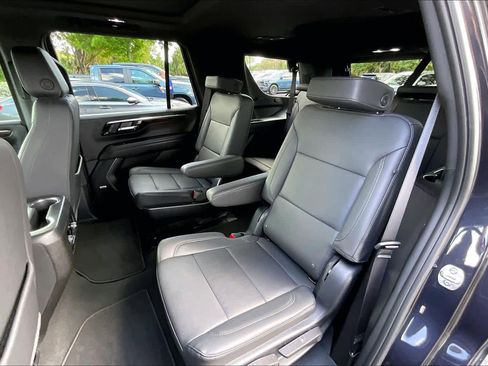 Certified 2025 Chevrolet Tahoe Z71 w/ Comfort Package AWD/4WD image 25