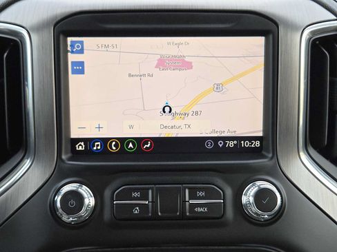 Certified 2020 GMC Sierra 2500 Denali w/ Denali Ultimate Package AWD/4WD image 18