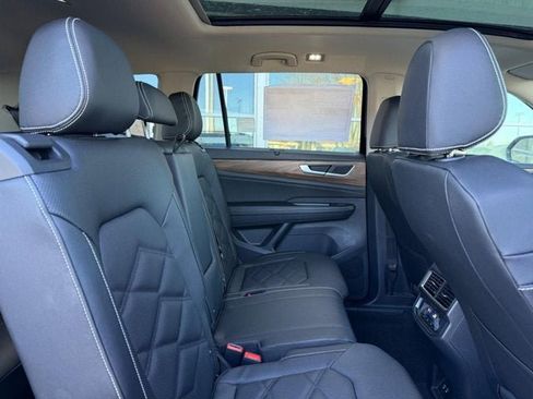 New 2026 Volkswagen Atlas SE AWD/4WD image 6
