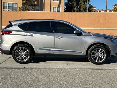 Certified 2023 Acura RDX w/ Technology Package image 3