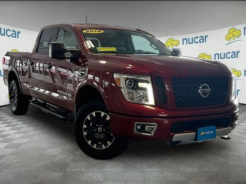 Used 2018 Nissan Titan PRO-4X w/ Pro-4x Convenience Package image 1