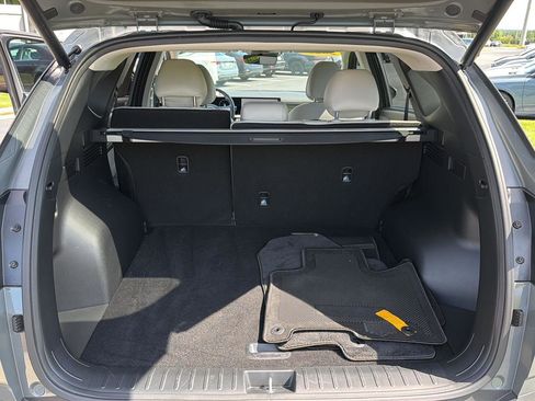Used 2025 Hyundai Tucson SEL FWD image 35