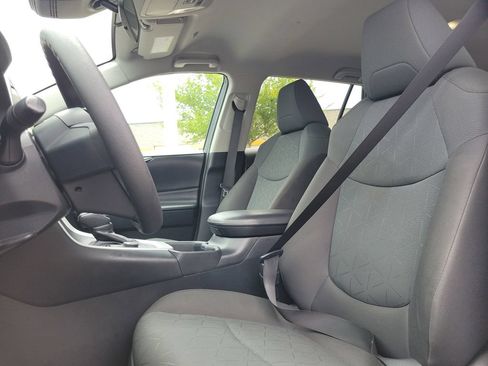 Used 2024 Toyota RAV4 AWD Hybrid image 18