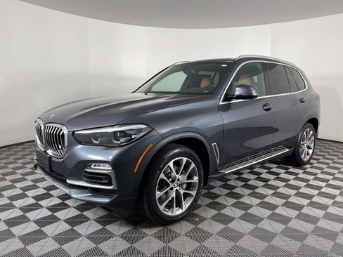 Used 2021 BMW X5 xDrive40i w/ Parking Assistance Package image 5