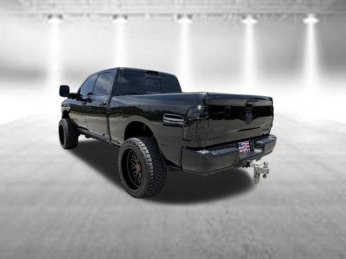 Used 2023 RAM 2500 Laramie w/ Night Edition AWD/4WD image 7