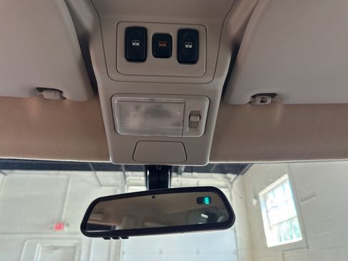 Used 2004 Land Rover Discovery SE AWD/4WD image 30