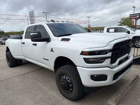 Used 2025 RAM 3500 Lone Star image 2