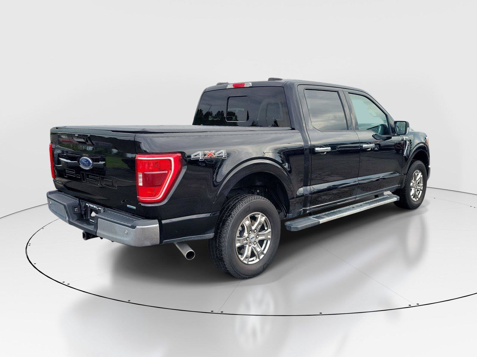 Used 2023 Ford F150 XLT w/ Equipment Group 302A High AWD/4WD image 4