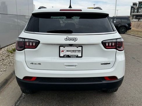 Used 2022 Jeep Compass Latitude AWD/4WD image 35