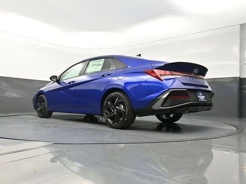 New 2026 Hyundai Elantra Sport FWD image 33