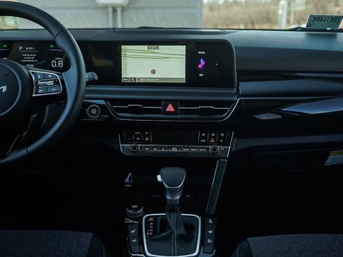 New 2026 Kia Seltos S AWD/4WD image 16