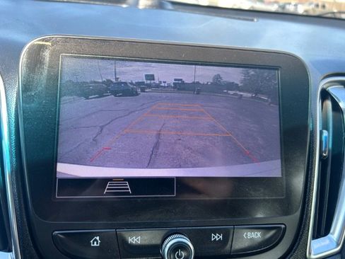 Used 2021 Chevrolet Malibu LT image 18