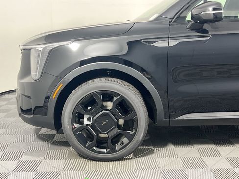 New 2026 Kia Sorento SX Prestige w/ Olive Brown Leather Package image 13