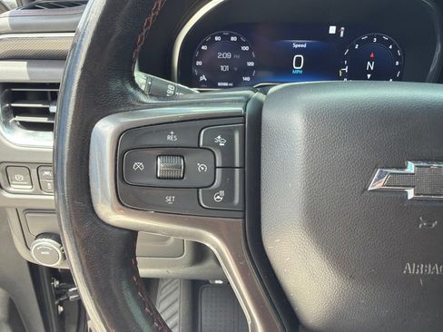Used 2022 Chevrolet Tahoe RST w/ Luxury Package RWD image 25
