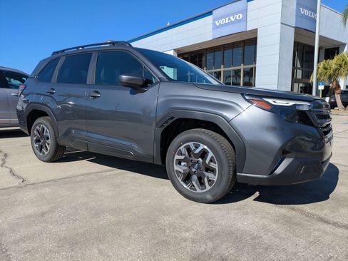 New 2026 Subaru Forester Premium image 2