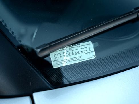 Used 2008 Tesla Roadster image 82