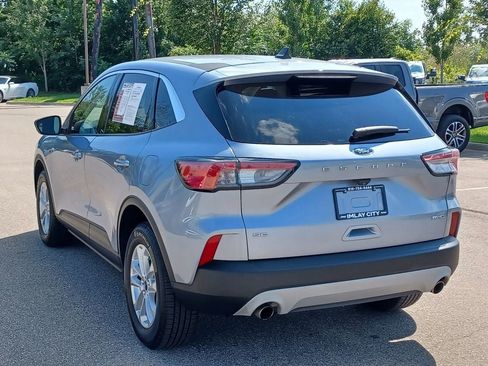 Used 2022 Ford Escape SE w/ Cold Weather Package AWD/4WD image 3
