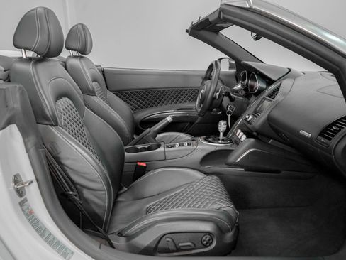 Used 2015 Audi R8 V10 AWD/4WD image 30