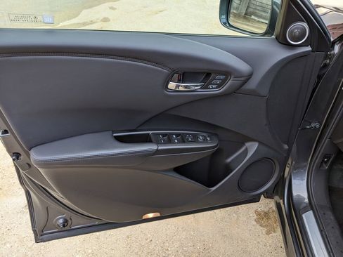 Used 2013 Acura RDX FWD image 9