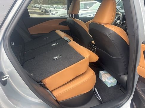 Used 2025 Lexus RX 350 Premium w/ Convenience Package image 24