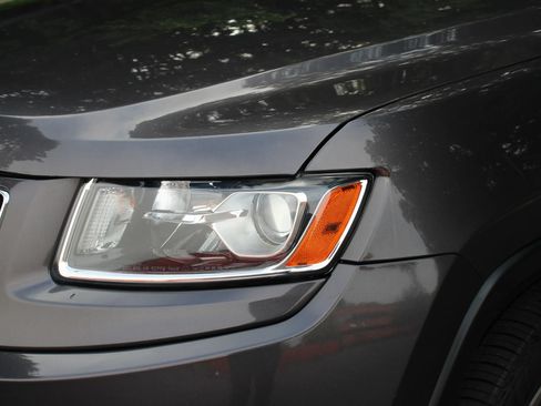 Used 2014 Jeep Grand Cherokee Limited w/ Trailer Tow Group IV AWD/4WD image 34