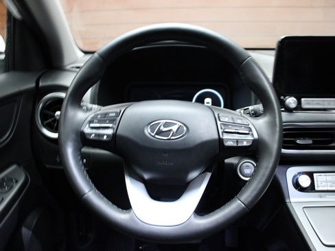 Used 2023 Hyundai Kona Limited w/ Cargo Package image 33