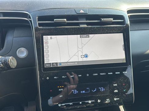 Used 2023 Hyundai Tucson Limited image 17