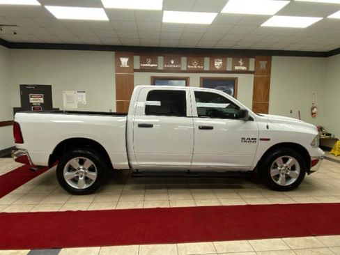 Used 2017 RAM 1500 Tradesman image 8