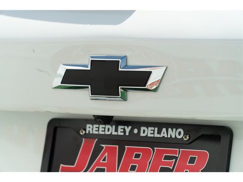Used 2025 Chevrolet Trax RS w/ Driver Confidence Package FWD image 46
