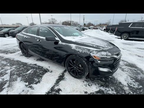 Used 2023 Chevrolet Malibu LT w/ Midnight Edition image 2