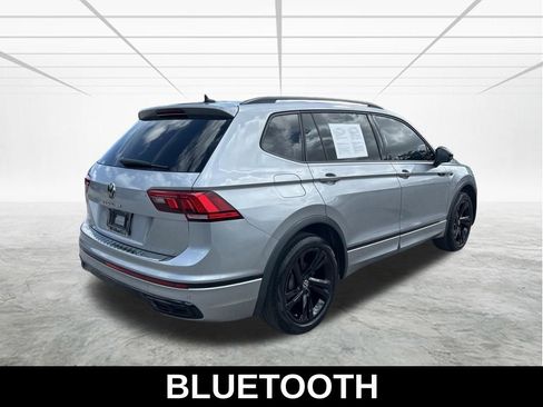 Used 2023 Volkswagen Tiguan SE R-Line FWD image 5