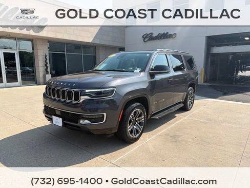 Used 2024 Jeep Wagoneer 4WD w/ Premium Group I image 1