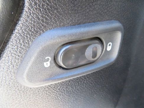 Used 2012 Jeep Wrangler Sahara w/ Connectivity Group image 24