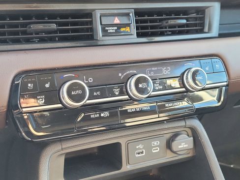 Certified 2023 Honda Pilot Elite image 25