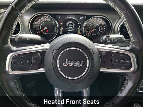 Used 2022 Jeep Wrangler Unlimited Sahara w/ Cold Weather Group AWD/4WD image 24