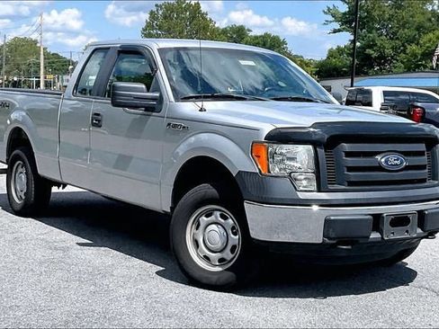Used 2011 Ford F150 XL w/ PWR Equipment Group AWD/4WD image 2