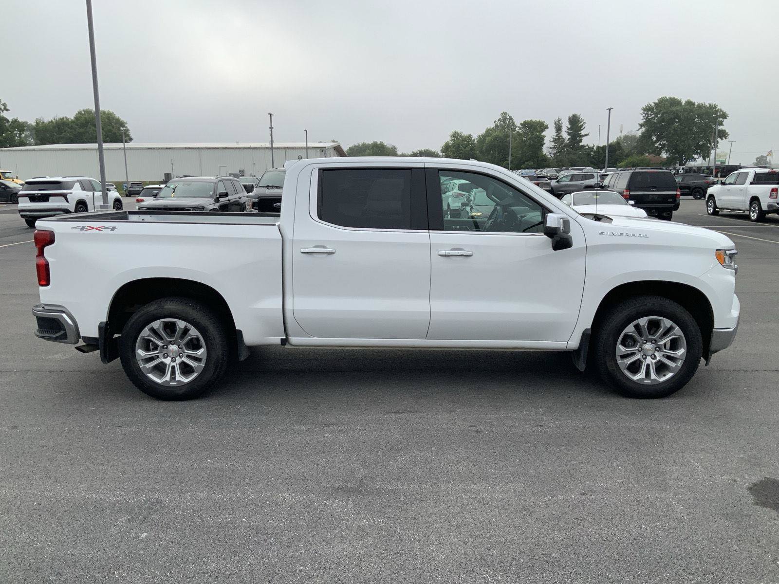 Used 2024 Chevrolet Silverado 1500 LTZ w/ LTZ Premium Package AWD/4WD image 12