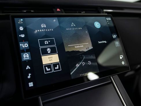 Used 2024 Land Rover Range Rover Velar Dynamic SE AWD/4WD image 26